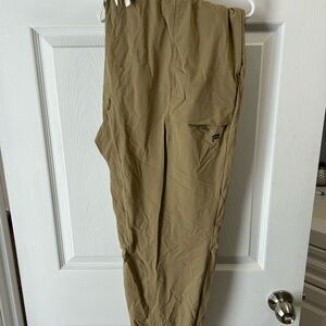 Fabletics Joggers 4 pairs